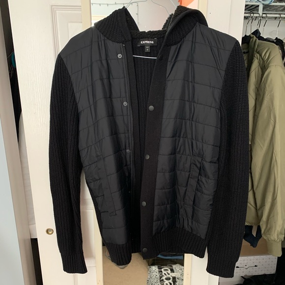 Express Sweater Hoodie - Picture 5 of 9